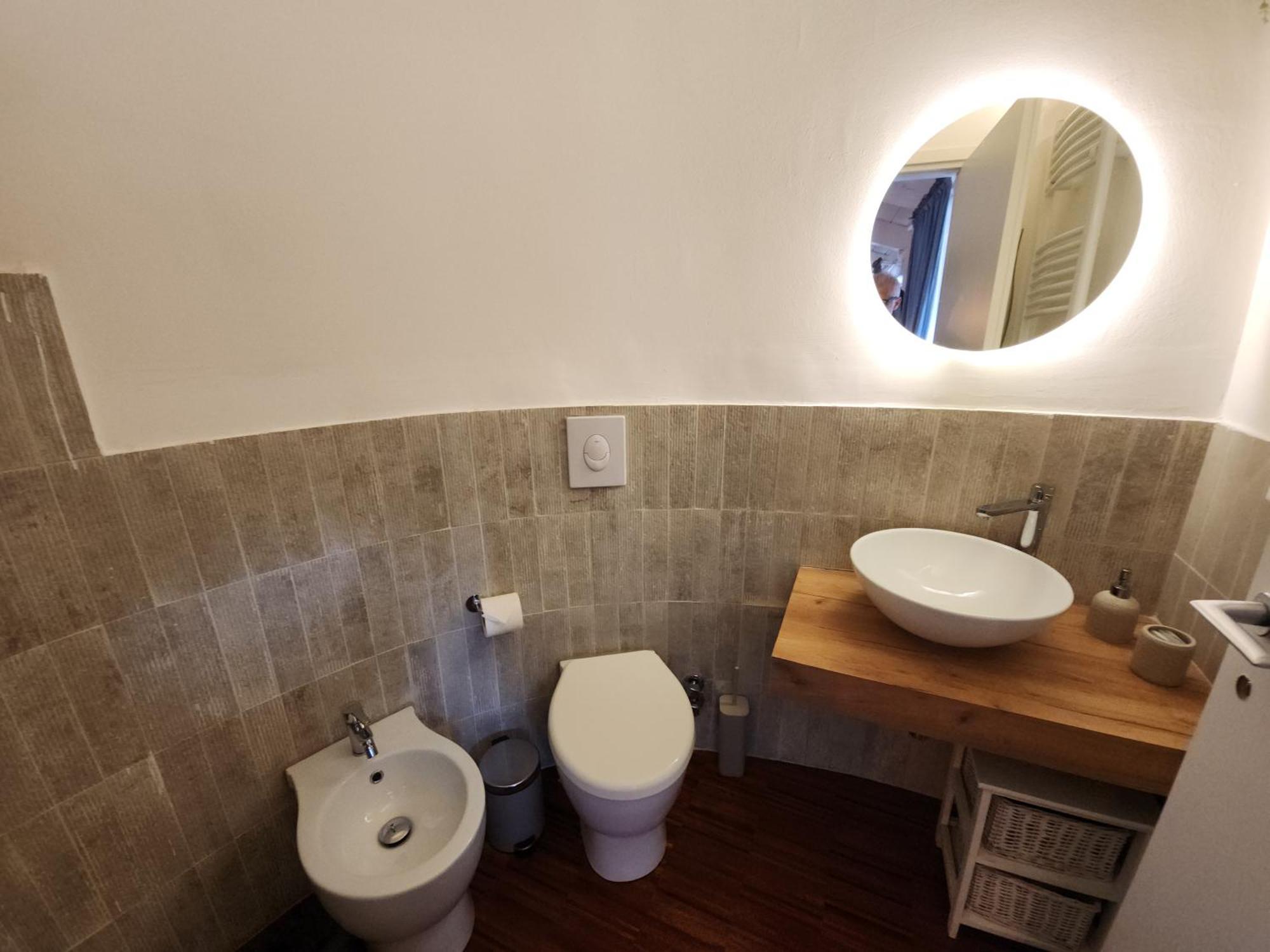 Gaia Suites - A Due Passi Dal Centro - Parcheggio Privato Турин Экстерьер фото