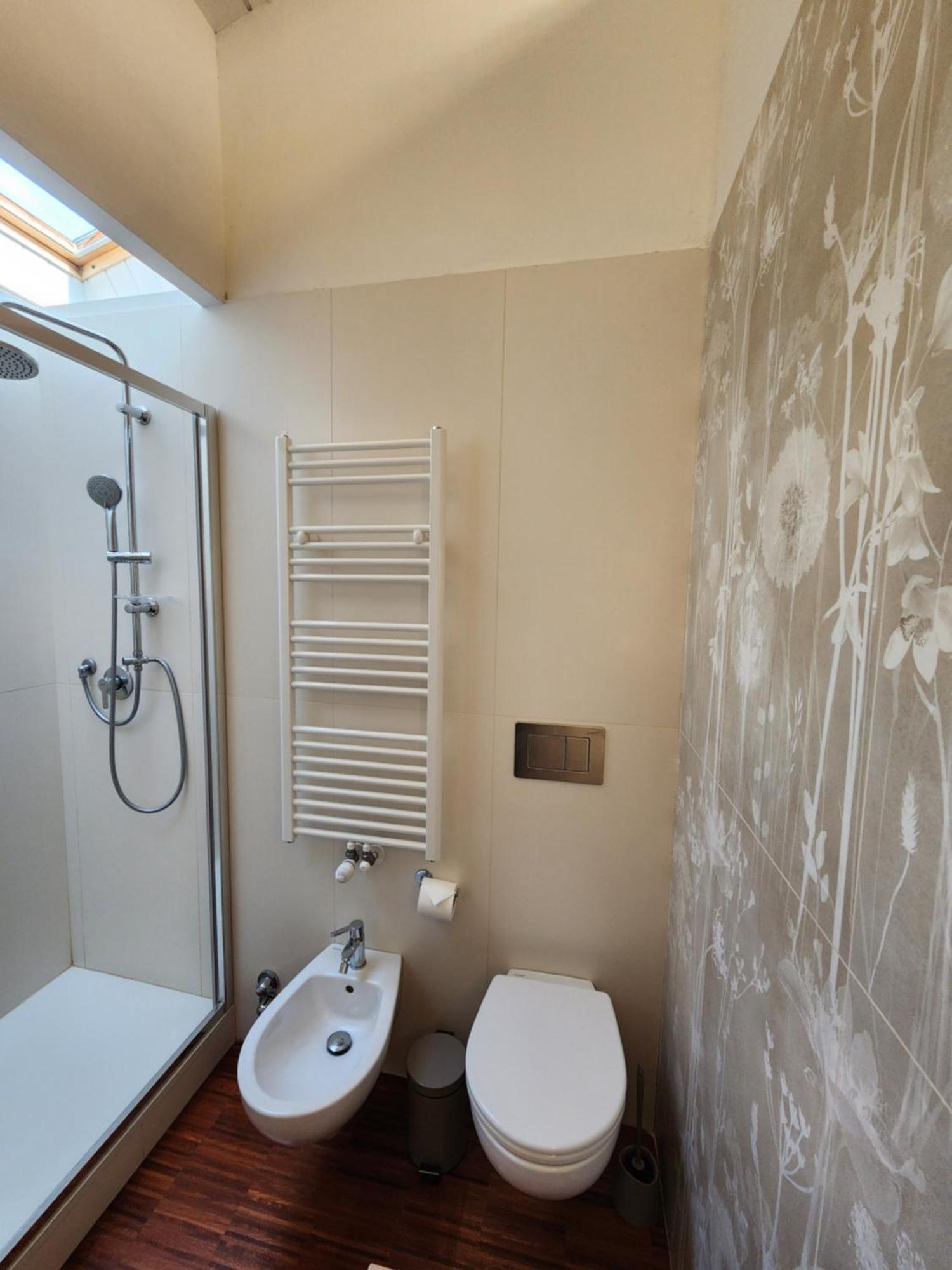 Gaia Suites - A Due Passi Dal Centro - Parcheggio Privato Турин Экстерьер фото
